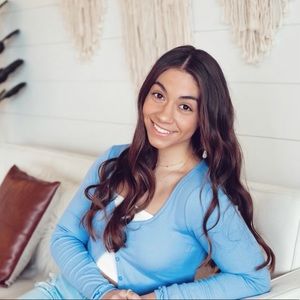 Meet your Posher, Vanessa